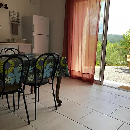 Les Lilas Piscine Partagee شقة *
