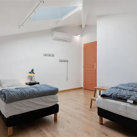 Apartment Les Lilas Piscine Partagee *